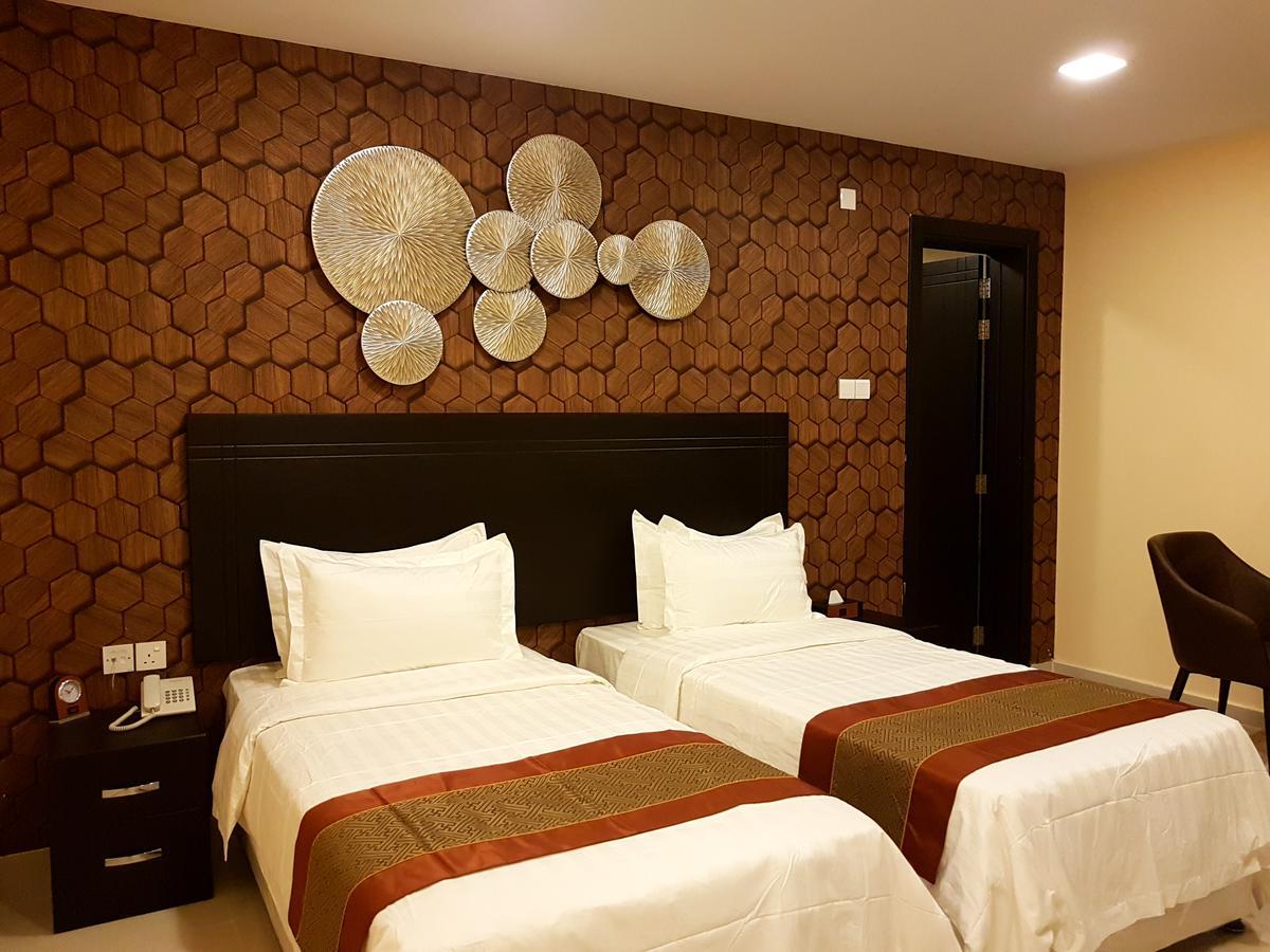Tanuf Residency Hotel Νάζουα Εξωτερικό φωτογραφία