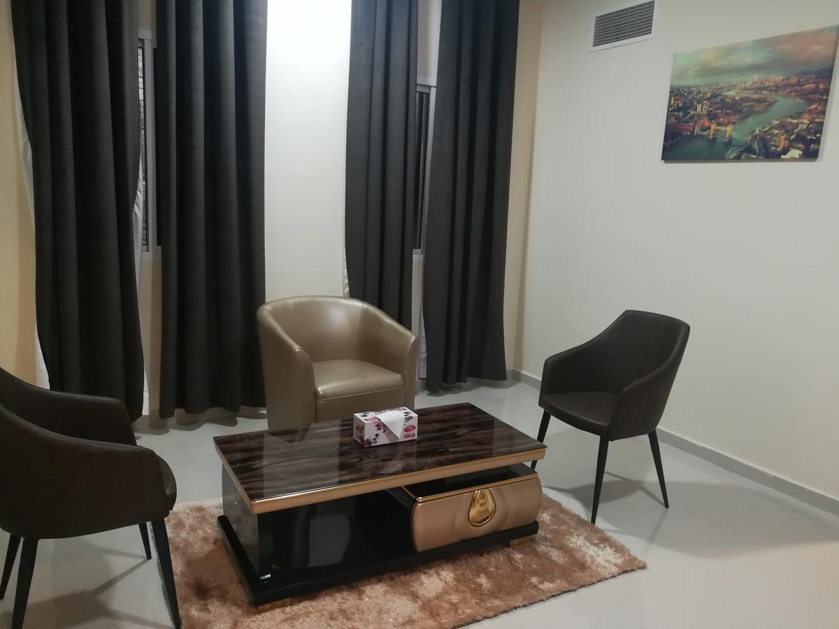 Tanuf Residency Hotel Νάζουα Εξωτερικό φωτογραφία